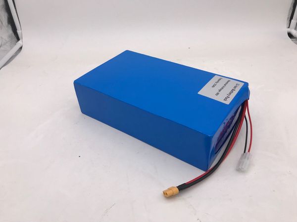 48V 20AH 13S6P Lithium-Batteriepack 48V 200000mAh 2000W Elektrische Fahrradbatterien in 50A BMS + 54.6V 2A Ladegerät