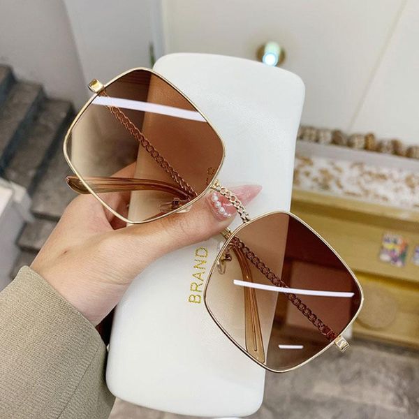 

sunglasses women 2021 metal frame retro square ladies sun glasses fashion oversized eyewear, White;black