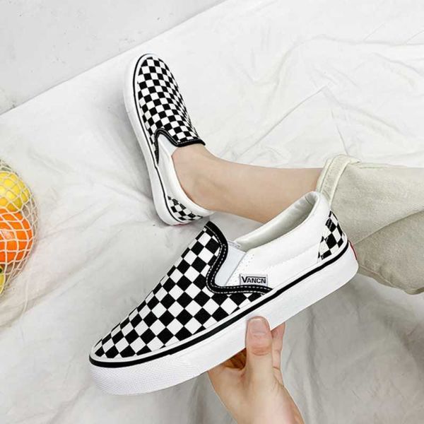 

retro old skool men women authentic skateboard shoes designer women girls athletic classic checkerboard vulcanized canvas shoes y0907, Black