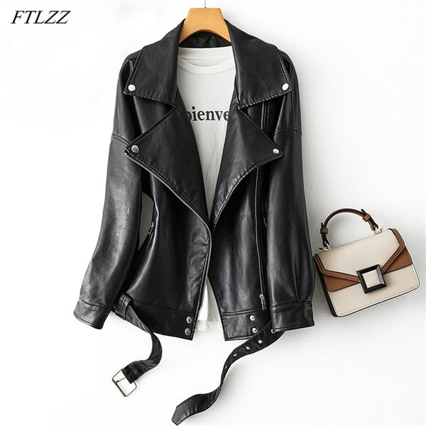 

spring women overiszed turndown collar faux soft leather jacket with belt moto biker loose black pu coat outwear 210430