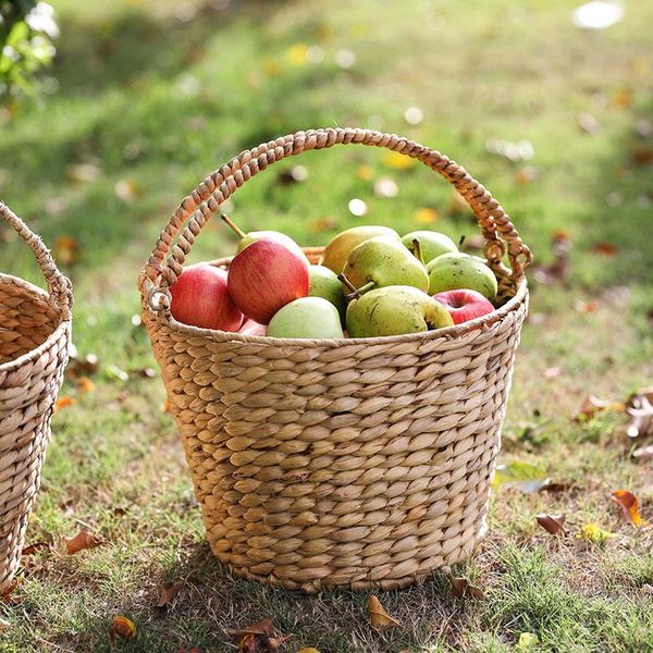 

storage baskets straw bucket-shaped portable basket hand-woven fruit gift