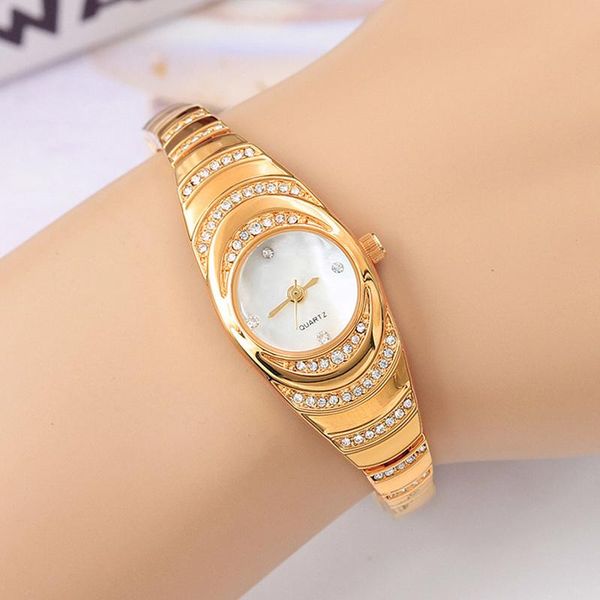 

creativity ripple design ladies watch small dial diamong bracelet gold silver women thin alloy quartz wristwatches relojes, Slivery;brown