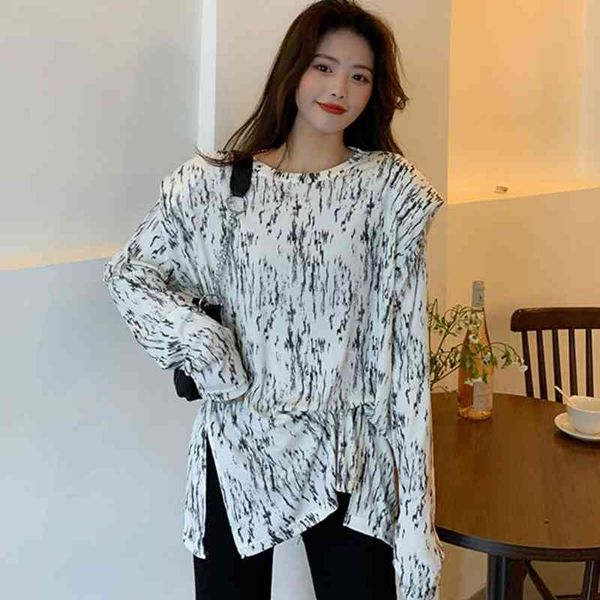 

[ewq] women white big size print split tie dye asymmetrical t-shirt new o neck long sleeve fashion spring autumn 2f0356 210423
