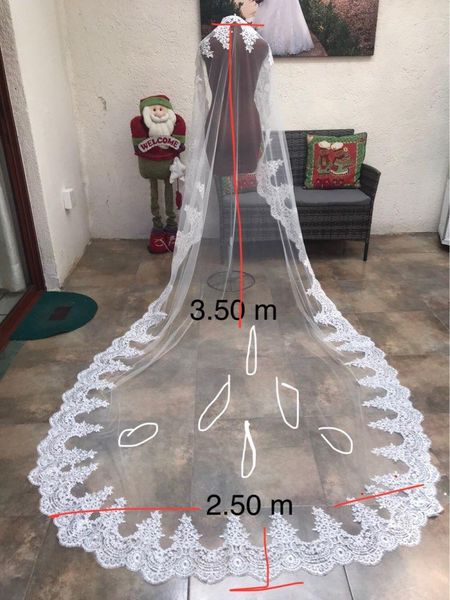 

bridal veils customized 2.5* 3.5, Black