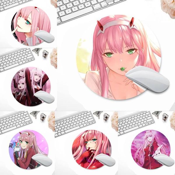 

mouse pads & wrist rests zero two darling anime rubber mousepad desk table protect game office work round mat pad xl non-slip lapcushion