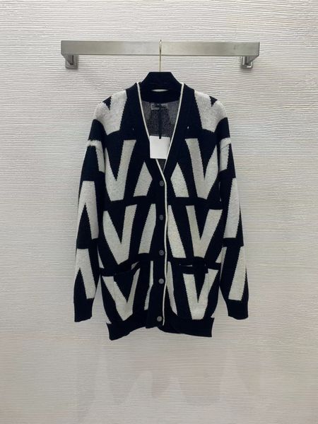 

milan runway sweaters 2021 autumn winter long sleeves v neck women's coats high end jacquard cardigan women designer sweater 1023-6, White;black
