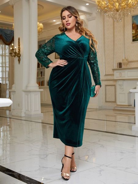 

plus sequins embroidery pattern ruched velvet dress l164#, Black