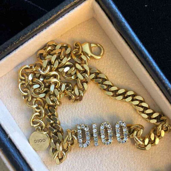 

design accessories new brilliant diamonds inlaid necklace, Golden;silver