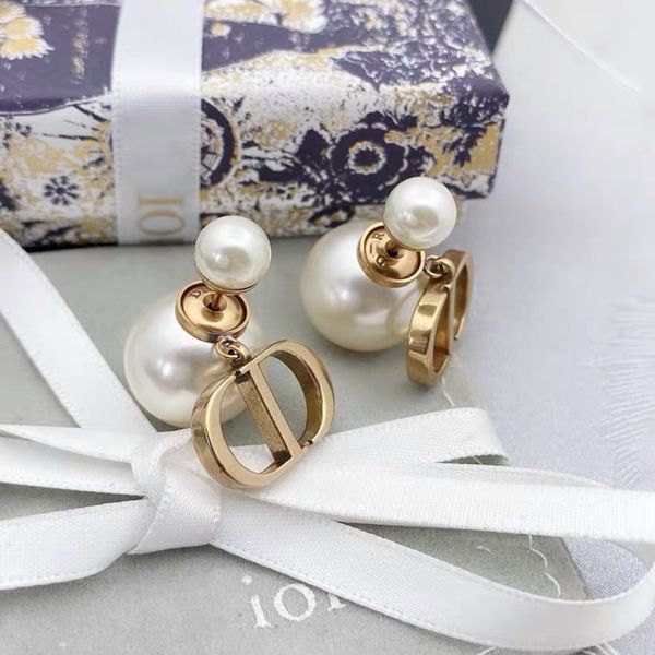 

70% off luxury jewelry 2021 new pearl stud pendant tassel female letter earrings pure silver needle anti allergy, Golden