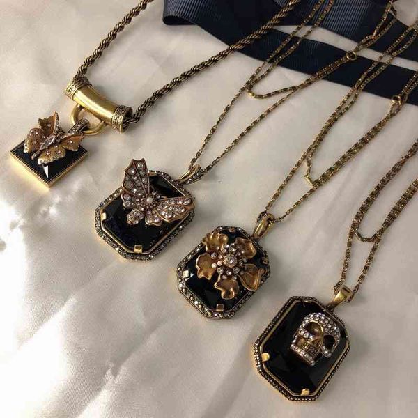 

the new personalized high-end necklace versatile ins minority design sense ancient gold diamond cold wind ring female, Silver