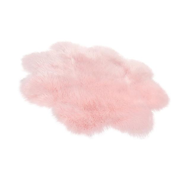 

carpets 50cm long plush carpet plum blossom shaped floor mat household foot pads imitation wool home decoration