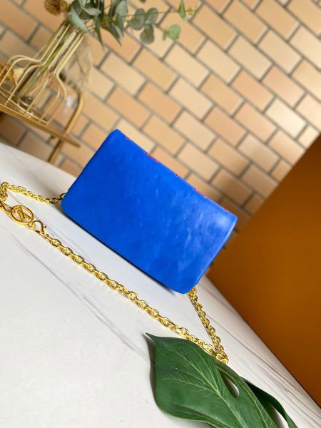 

2022 pochette coussin shoulder bag embossing luxury brand handbag purse selling luxurys designer bags fashion handbags totes wallet crossbo
