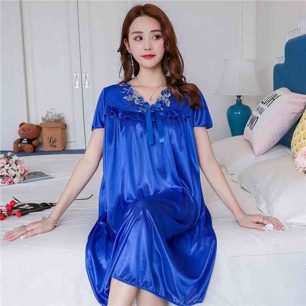 

summer women nightgown short-sleeved v-neck ice silk nightdress loose large size simulation silk nightgown home service, Black;red