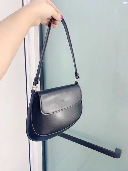 

women luxurys designers bags 2021 crossbody bag handbag designer handbags zhouzhoubao123 purse wallet face hobo flap cowhide cleo axillary b