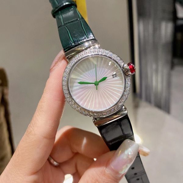 Clássico Marca Mulheres Verde Data de Couro Relógios Feminino Sapphire Quartzo Pulso de Pulso Natural Mãe de Pearl Shell Relógio 33mm