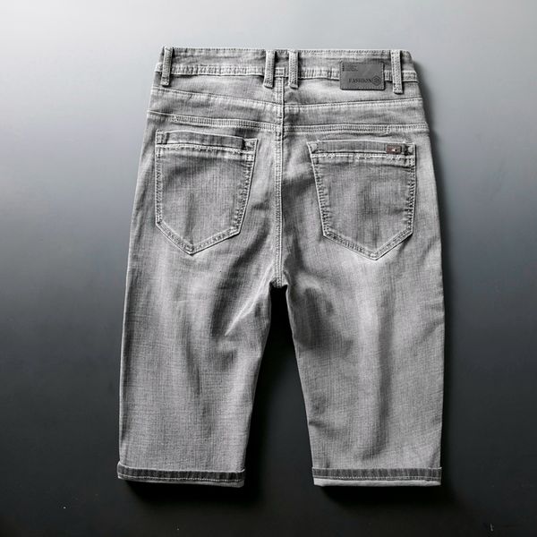 

jean shan bao thin stretch straight denim 2021 will see classic youth wear light gray shorts, Blue