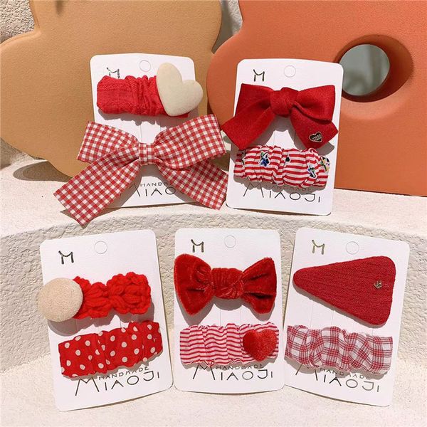 Nuovi bambini coreani Dot Plaid Love BB Clip Sweet Girl Fashion Festivo tessuto in velluto rosso Fiocco a becco d'anatra Accessori per capelli