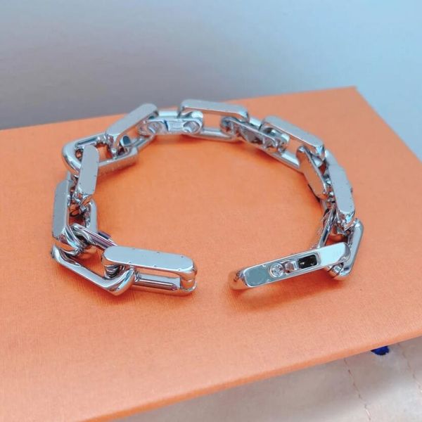 

designer bracelets men women brand bracelet chain mens jewelry tennis europe fashion 2022df, Golden;silver