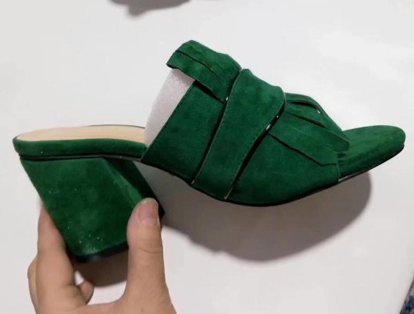 2021 Moda Kadınlar Lüks Kalın Topuklu Terlik Ofis Bayan Yumuşak Süet Sandal Ayakkabı Kızlar Rahat Açık 8 cm Topuk Tıknaz Sllides Siyah Yeşil Kırmızı Deri Büyük Boy 35-42