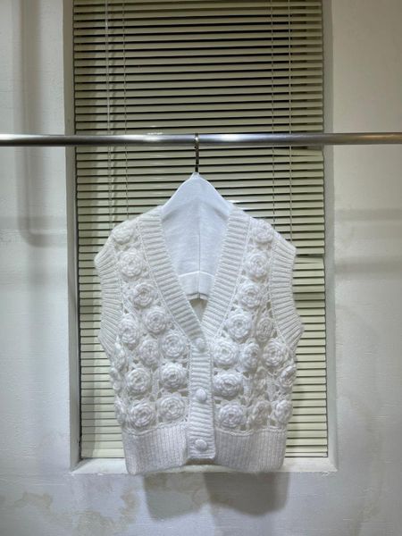 

women's knits & tees 2021 women fashion sleeveless flower openwork knit cardigan 1009, White