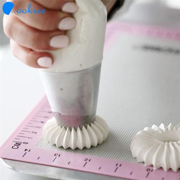 

cake tools qookiee 2021 arrival 2pcs sulta ne ring cookies mold piping nozzles russian icing set decorating