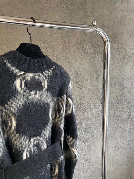 

designer women dresses jacket 2022 early spring mohair cardigan wool blend fashion casual dress light pink long sleeve knitted sweater skirt, Black;gray