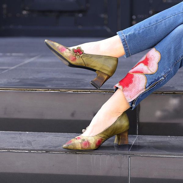 

dress shoes johnature pumps women high heels genuine leather 2021 pointed toe retro flower casual mixed colors ladies, Black