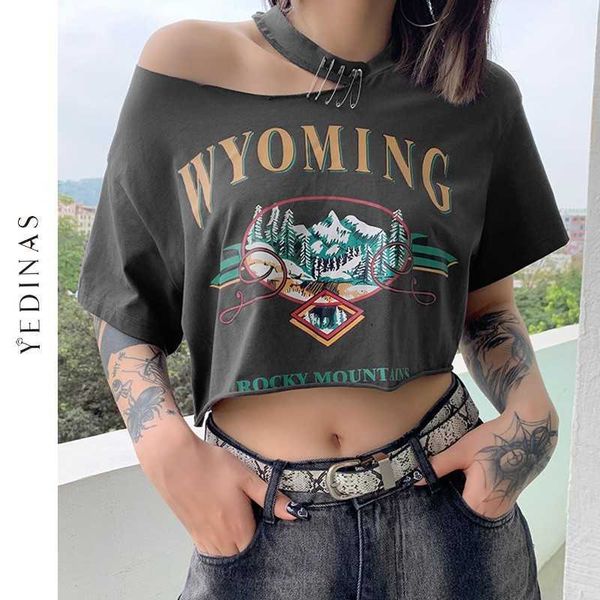 Yedinas Verão Vintage Grunge Impressão Crop Top Mulheres Punk Irregular Hollow Out T Shirt Pin Decoração 90s Y2K Hip Hop Streetwear 210527