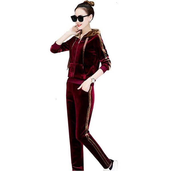 

two piece dress women golden velvet training suit 2 -piece set of clothing effen sports pak hoodies costumes ym951, White