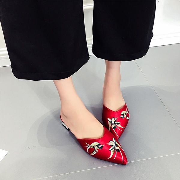 

ladies comfort slippers embroidered elegant low heel shoes plus size 42, Black