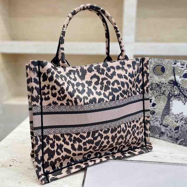 

d809 2021 luxury handbags women bags fashion large capicaty canvas shopping travel bag laides hand bags for woman sac