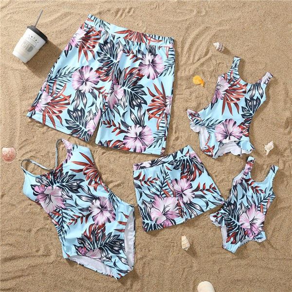 

family matching outfits flower print swimwear mother daughter beach bikini swimsuits mommy and me clothes dad son swim trunks, Blue