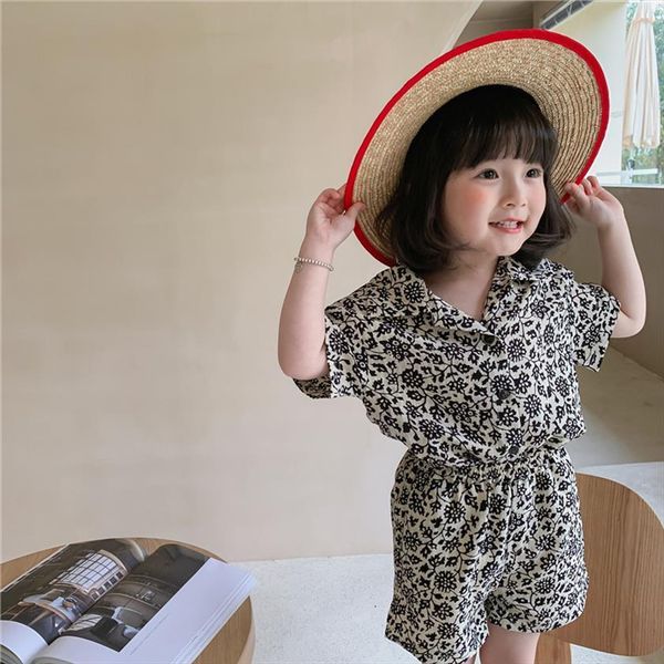

summer girls suit short sleeve floral t shirt and shorts 2 pcs set, White