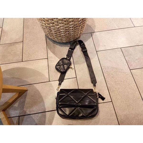 

evening bags nylon fabric wear-resistant and durable shoulder bag fashion classic lady messenger brand 2046