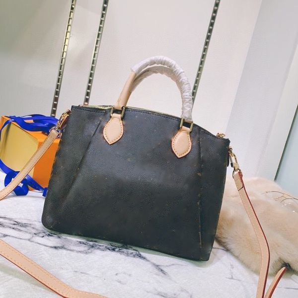 

2021 turenne mm tote hand bag 2 way shoulder size:30 x 22 17 cm v-217