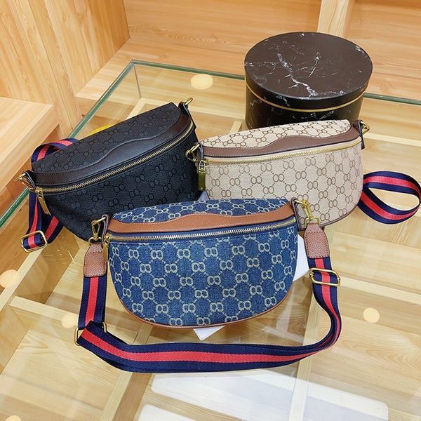 

design handbag denim canvas bag 2021 new fashion messenger saddle waist women's summer chest ins simple