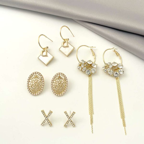 

earrings s925 silver ony pearl hollow rose earrings with round face and thin korean temperament, Golden