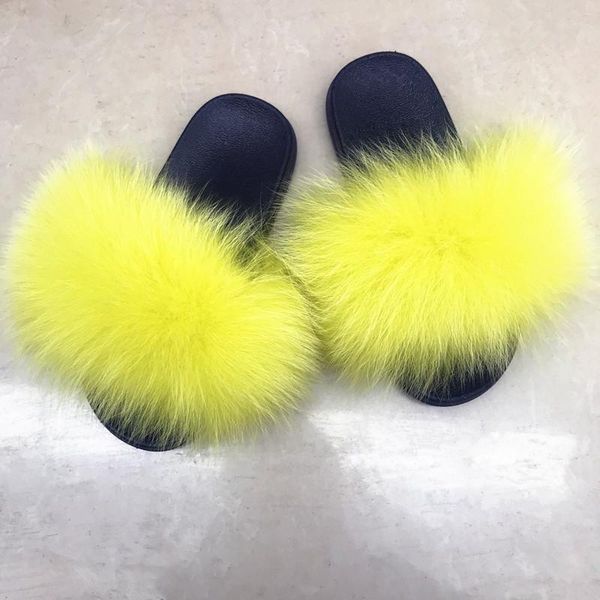 

slippers 2021 luxury fluffy raccoon fur slides ladies, Black