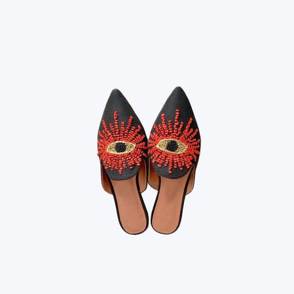 

female summer slippers with rhinestone pineapple embroidery eye wrap sandals versatile and trendiness flat pointed mue, Black