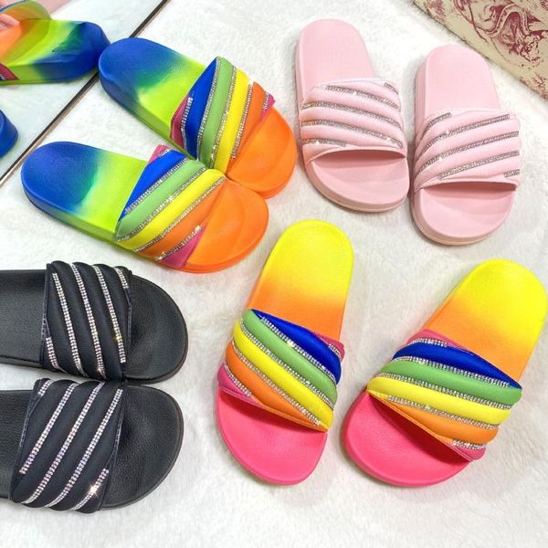 

slippers 2021 summer fashion ladies sandals and rainbow twill diamond, Black