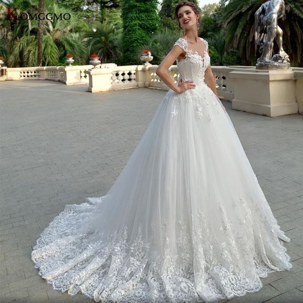 

other wedding dresses high-end illusion o-neck court train cap sleeve bridal ball gown 2021 embroidery appliques tulle button dress, White