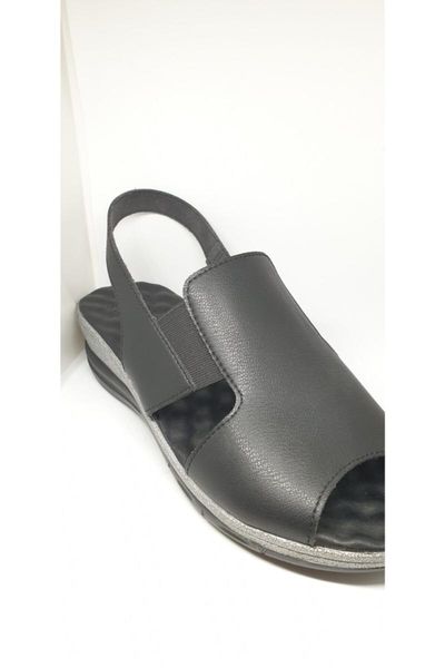 

sandals women's black