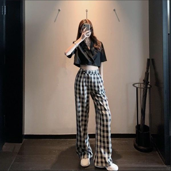 

women's shorts casual pants women's high waist and thin straight, White;black