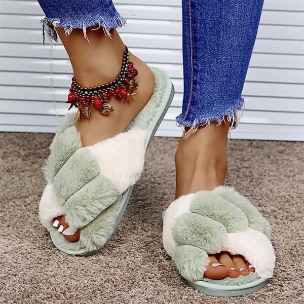 Design classico Donne Inverno Casa Inverno Pantofole Furry Pantofole Fluffy Faux Pelliccia Diapositive Diapositive Flat Moda Scarpe da pavimento da interno Flip flip flops 211228