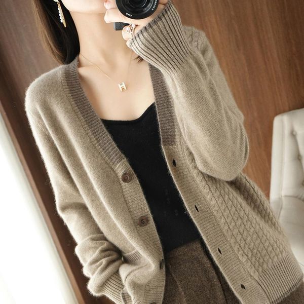 

women's knits & tees 2021 autumn and winter v-neck cashmere sweater loose 100% wool coat long-sleeved top, White