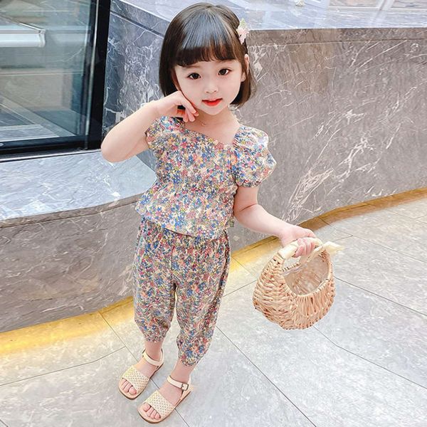 

korean girls' floral suit girls' summer children's fashion baby shirt + 7-point pants two piece set, White