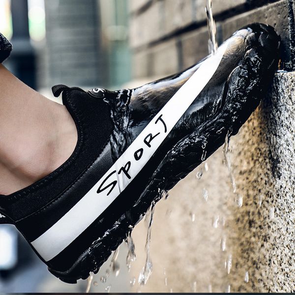 

mens waterproof rain shoes non-slip breathable casual garden shoes slip on resistance safety shoes for rainy season size 39-48, Black