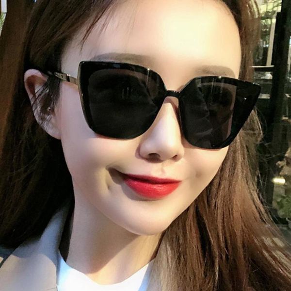 

ladies rectangular lens sunglasses protection retro glasses fashion girl black blue multicolor optional outdoor beach driving, White;black