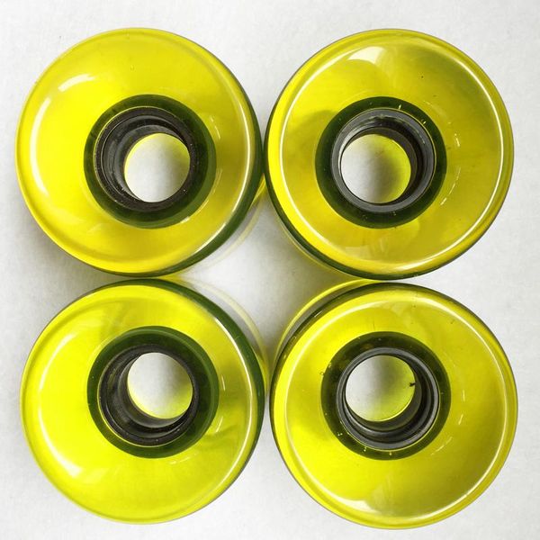 

high universal roller skate wheels 4 pcs pu outdoor with core dog88 skateboarding