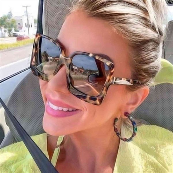 

vintage oversized sunglasses women brand square sun glasses female retro leopard fashion designer gradient oculos de sol, White;black
